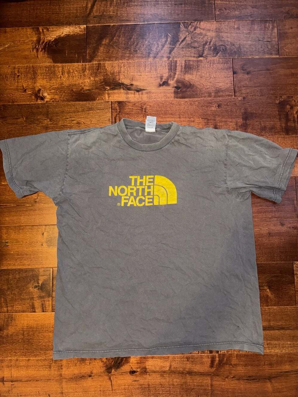 The North Face Short Sleeve Crewneck Graphic T-Shirt Gray Yellow XL